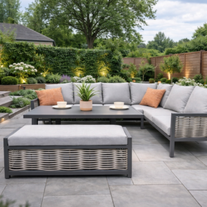 HUXLEY CORNER DINING WITH RISING TABLE